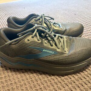 Brooks Ghost Max 2 10.5 Running Shoe